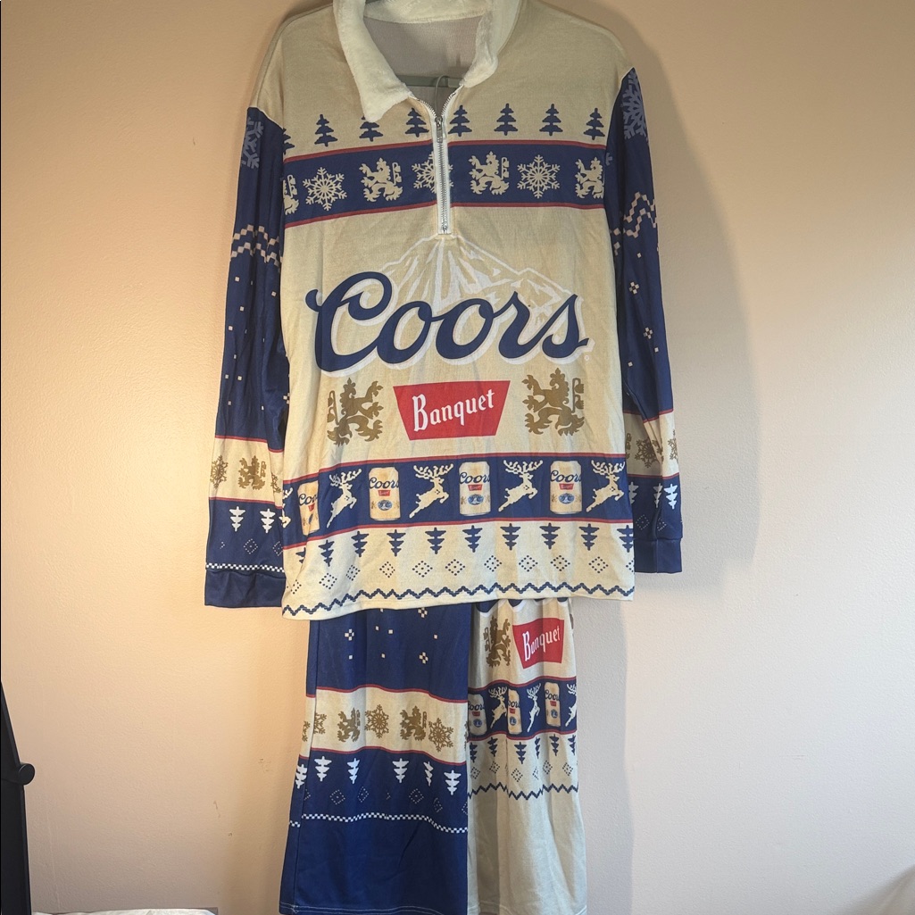 Men’s Blue And Cream Coors Banquet Holiday Pajama Set